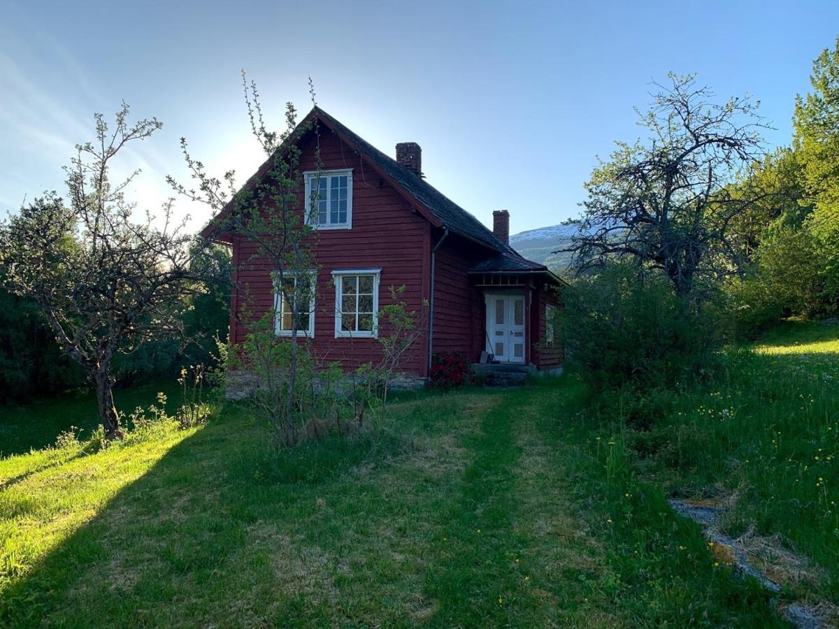 Gamlehuset Villa Reed Buitenkant foto